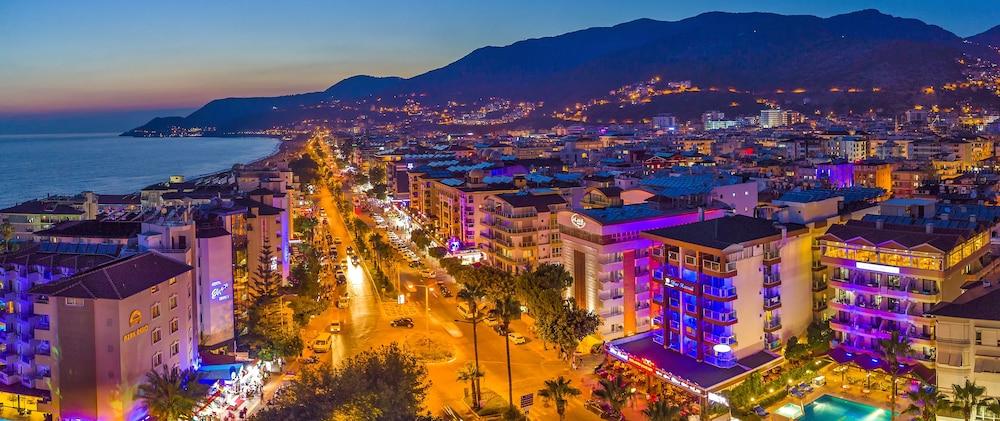 Kleopatra Blue Hawai Hotel Alanya Kültér fotó