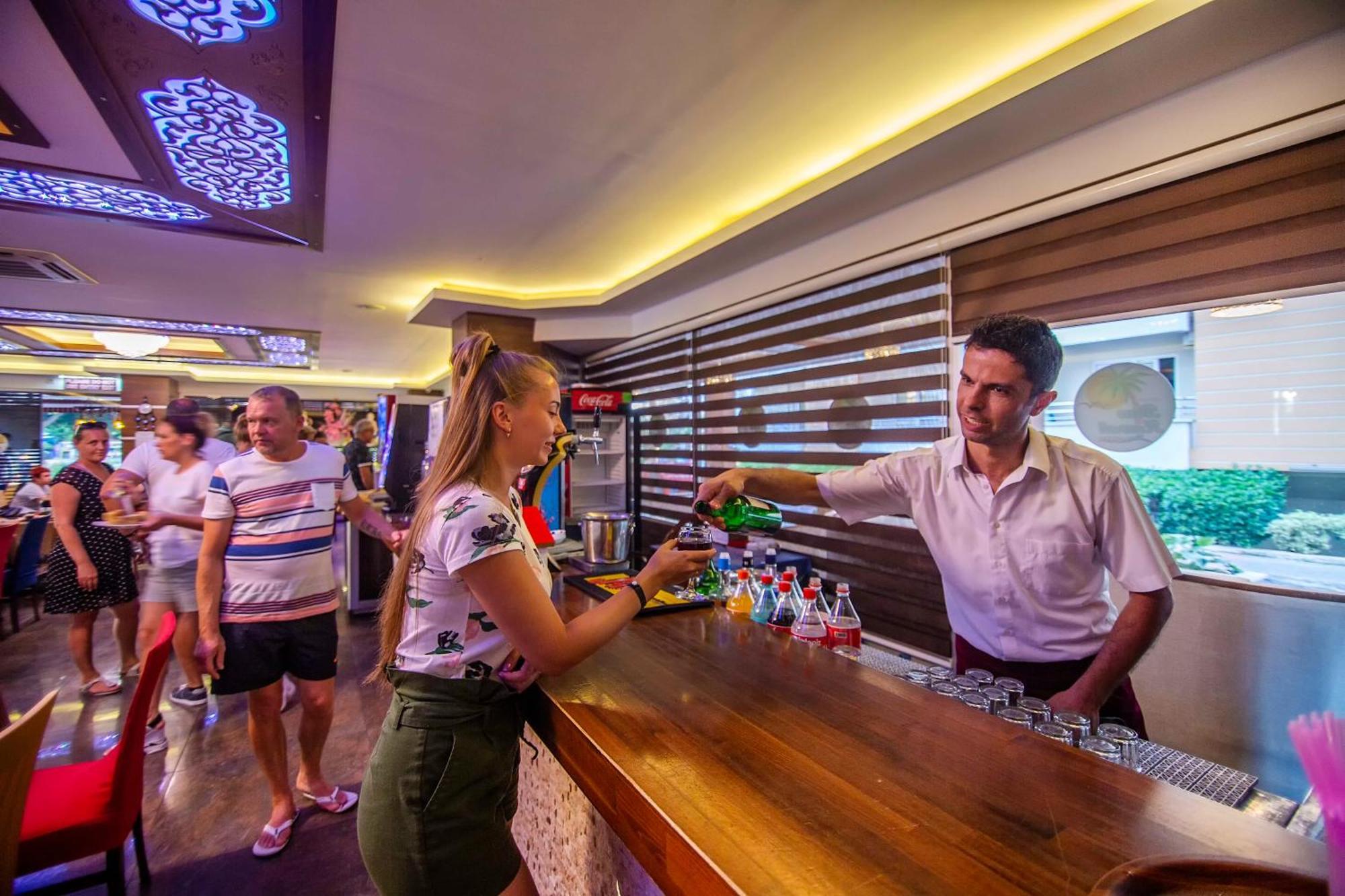 Kleopatra Blue Hawai Hotel Alanya Kültér fotó