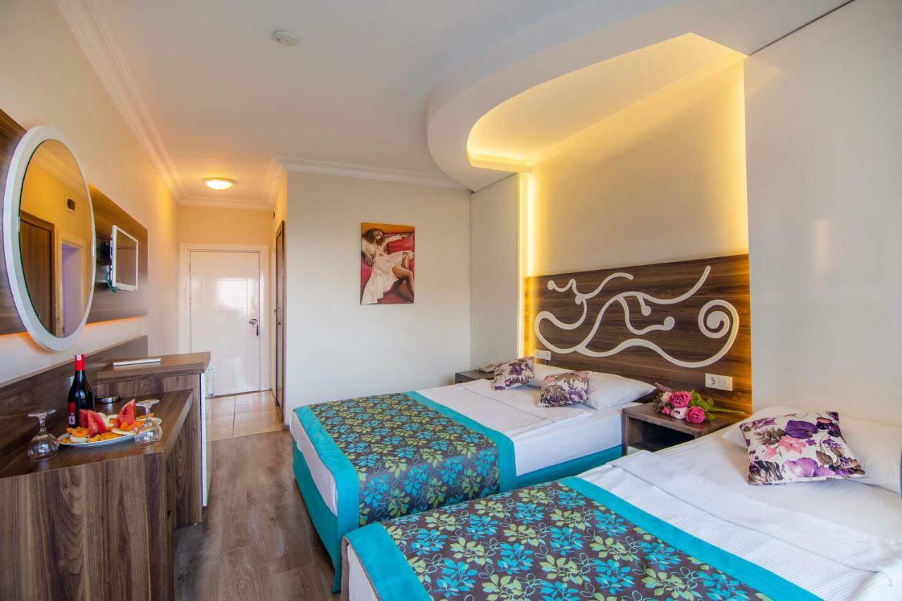 Kleopatra Blue Hawai Hotel Alanya Kültér fotó